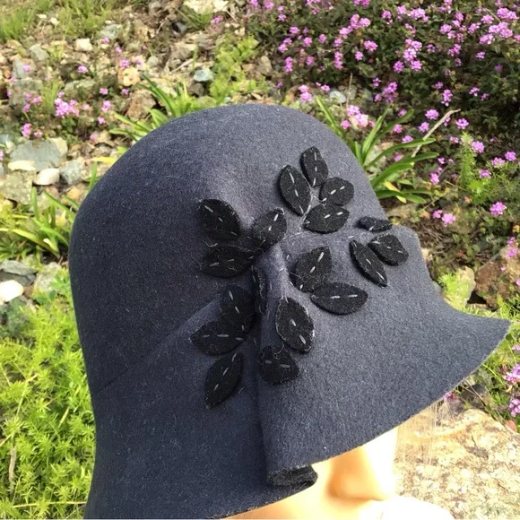 New Cloche Hat 100% wool charcoal tone with flowers